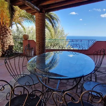 Storica Villa *